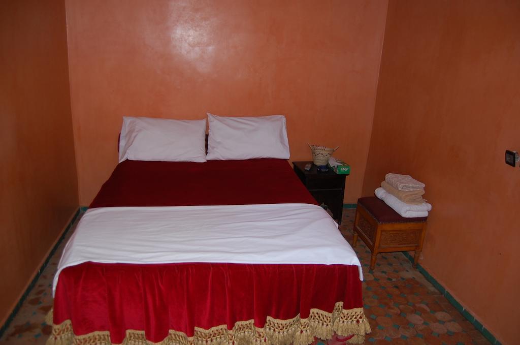 פס Hotel Jardin Public מראה חיצוני תמונה
